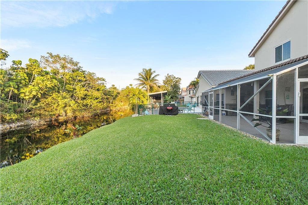 Pine Ridge 112-37 B - Residential