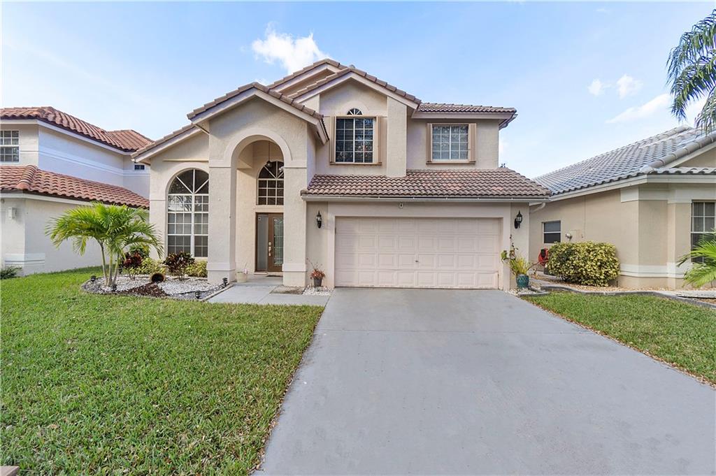Pine Ridge 112-37 B - Residential