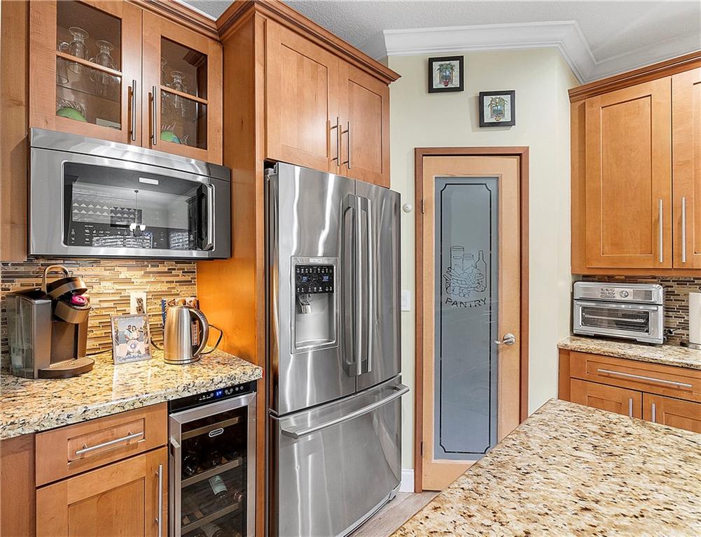 Pine Ridge 112-37 B - Residential
