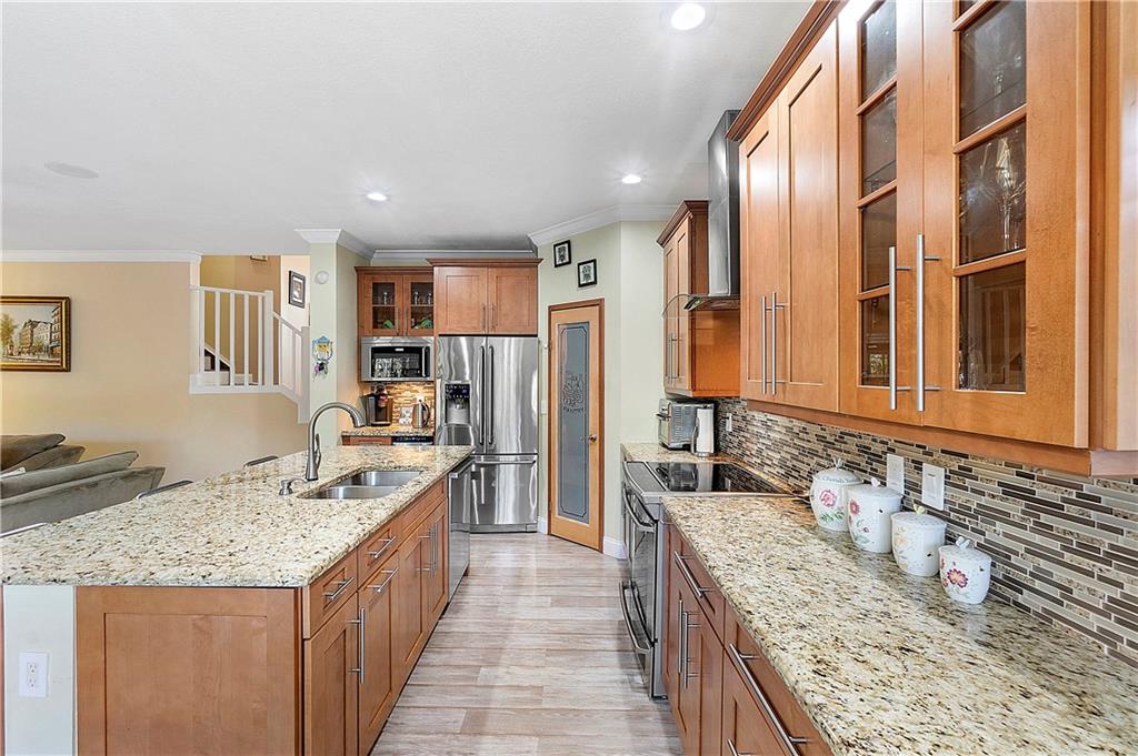 Pine Ridge 112-37 B - Residential