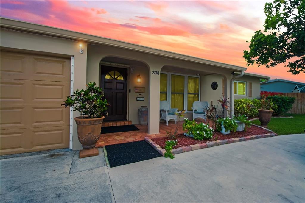 Coral Manor Third Add 53- - Residential