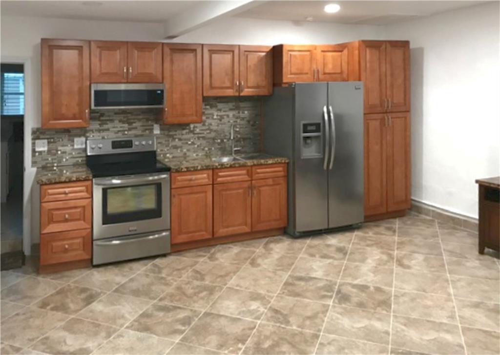 Coral Manor Third Add 53- - Residential