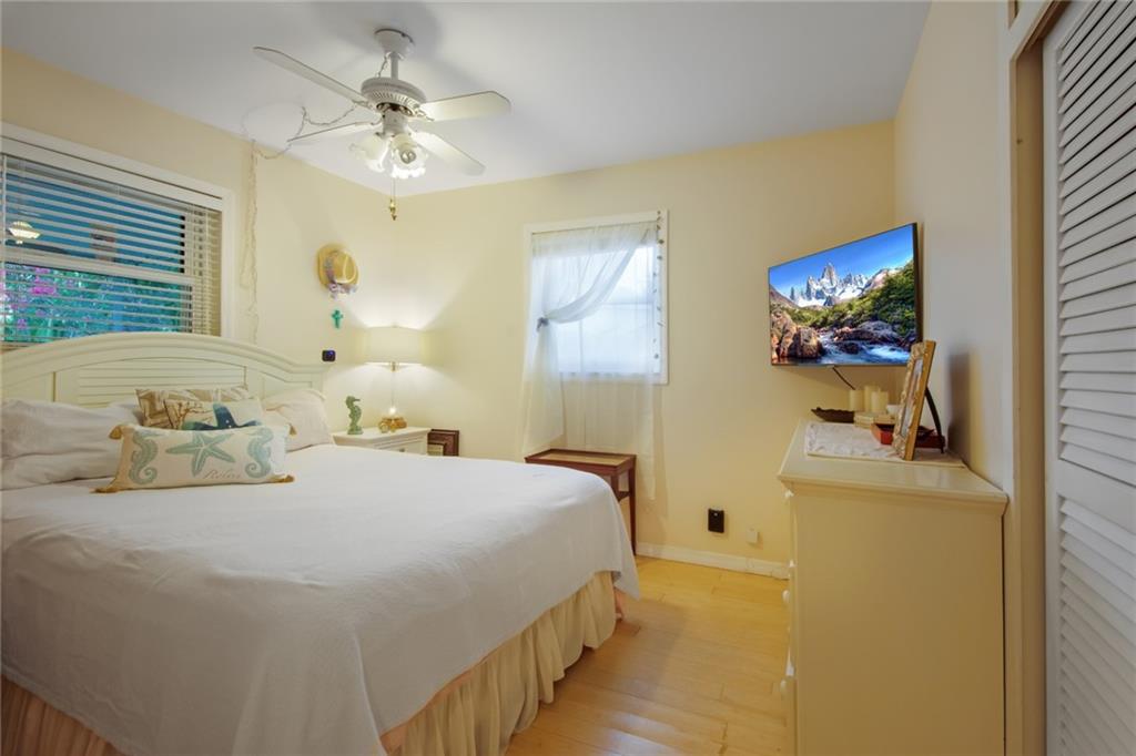Coral Manor Third Add 53- - Residential