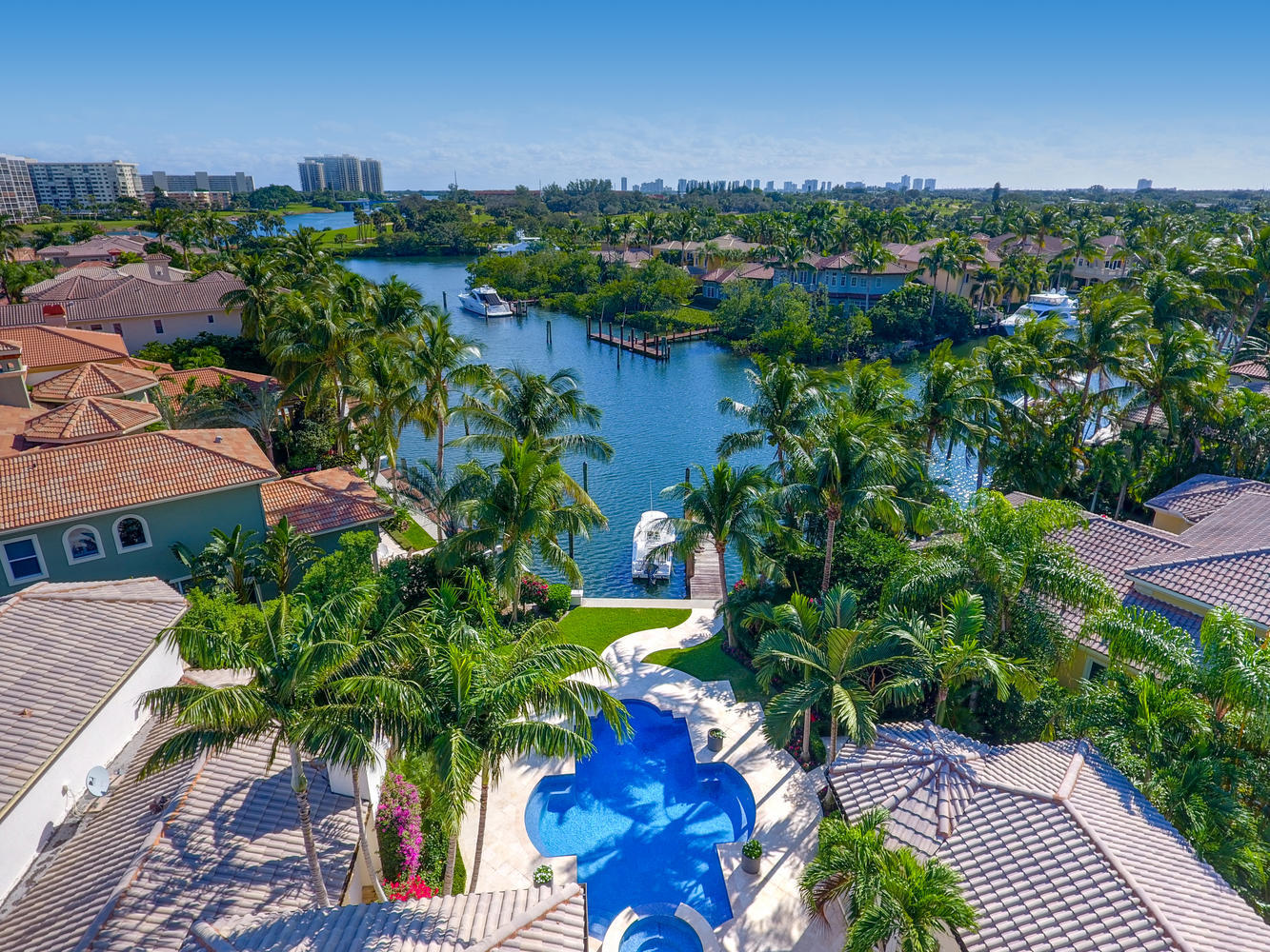 HARBOUR ISLES - Residential