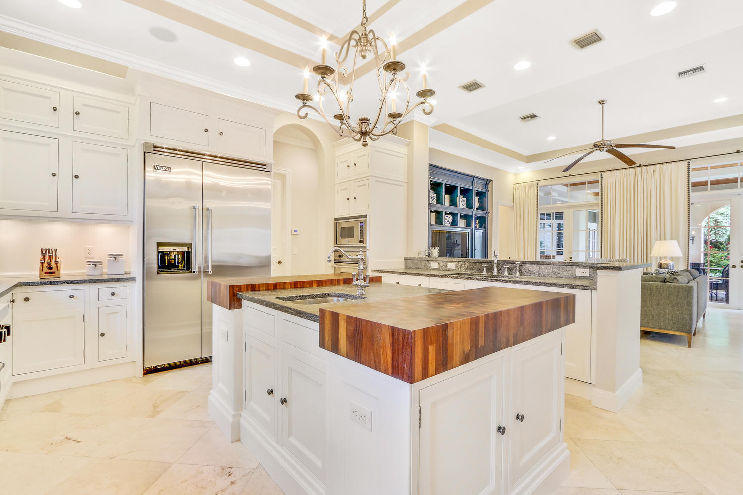 HARBOUR ISLES - Residential