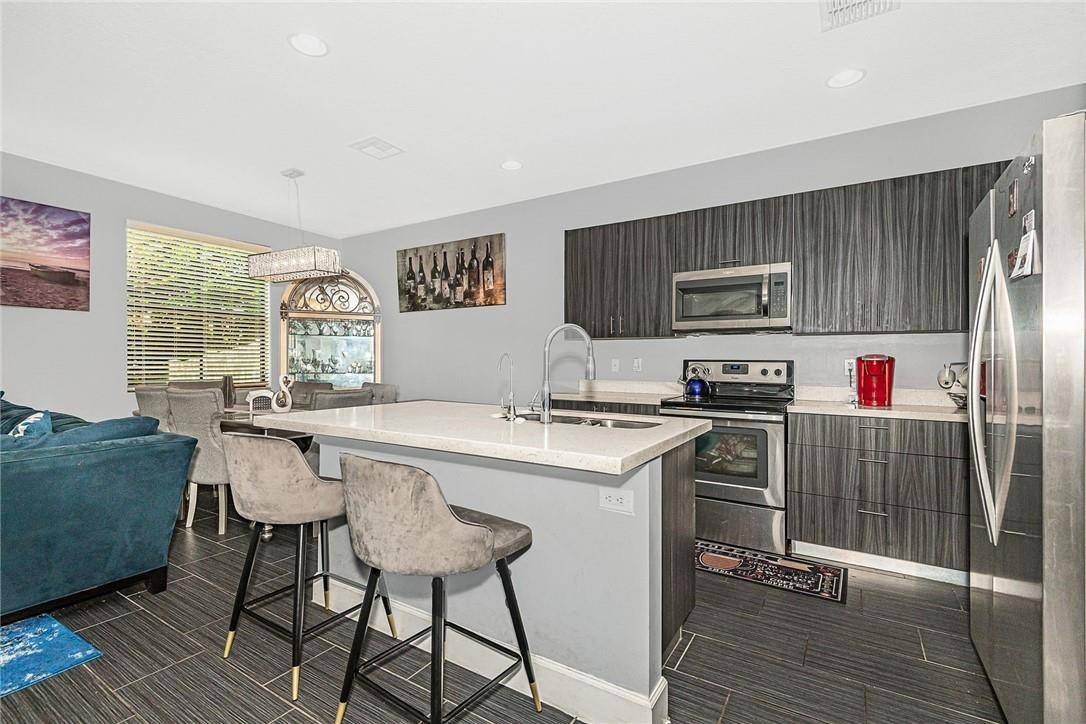 SABAL PALM BY PRESTIGE - Residential