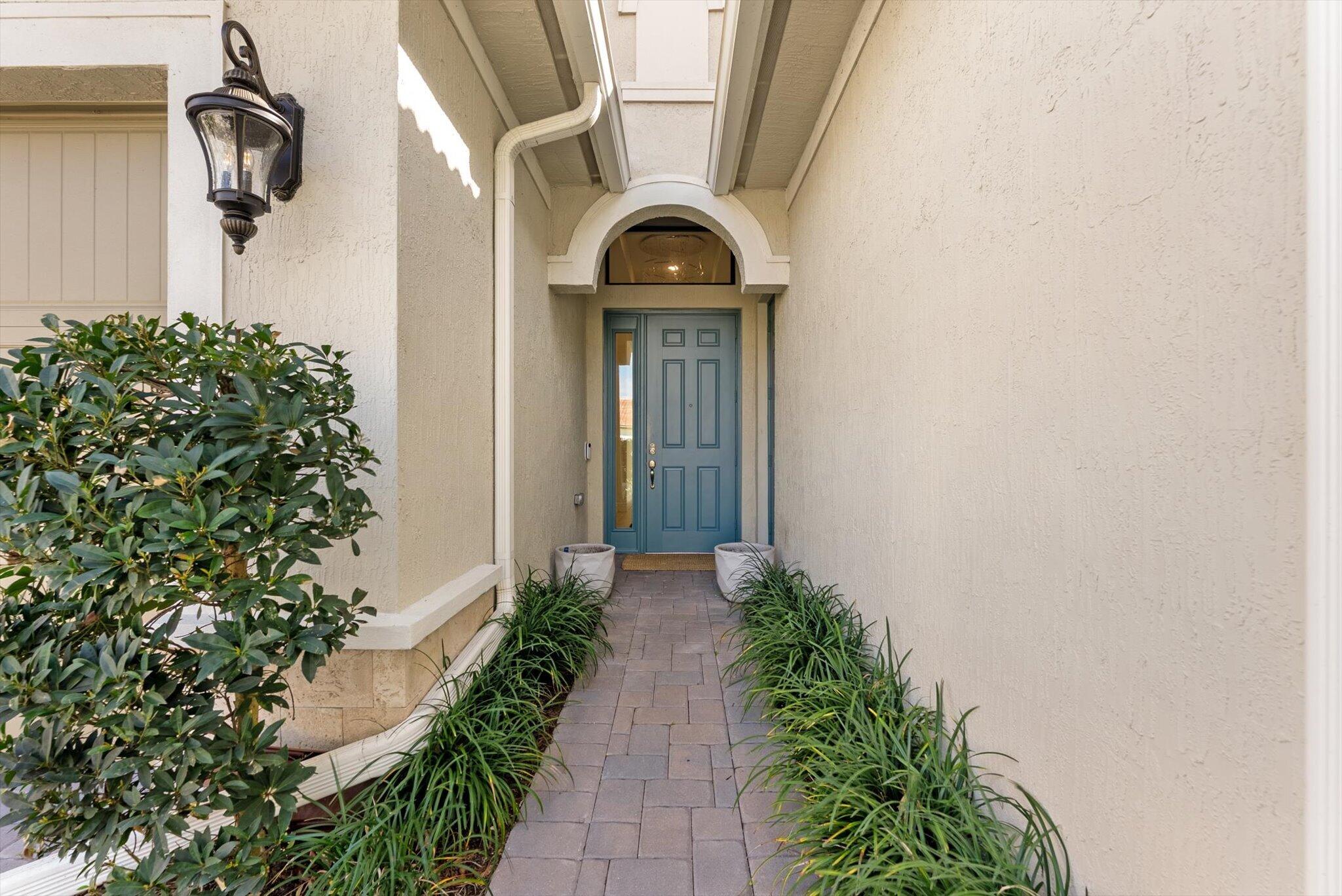PARKLAND ROYALE - Residential