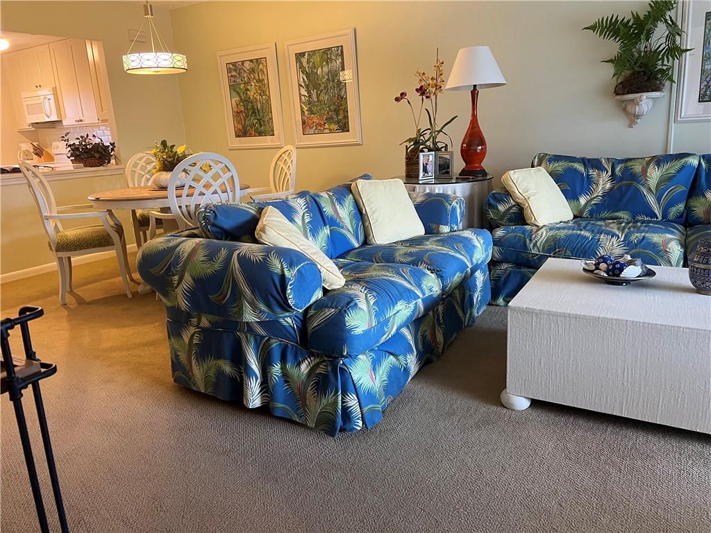 Hillsboro Cove - Residential