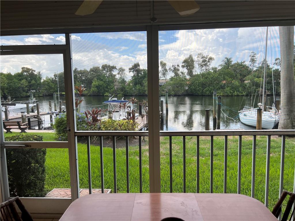 Hillsboro Cove - Residential
