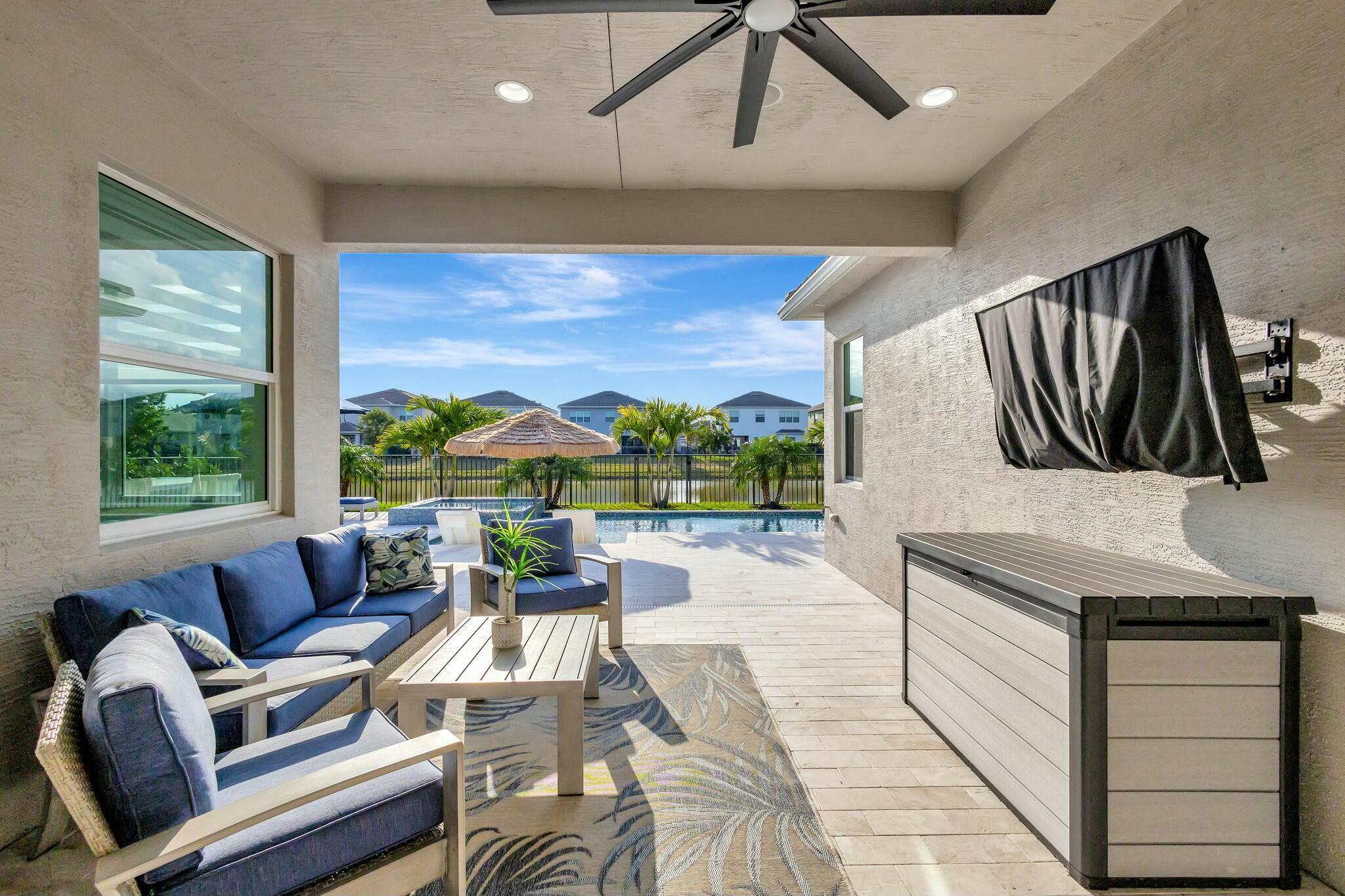 GROVES OF WESTLAKE - Residential