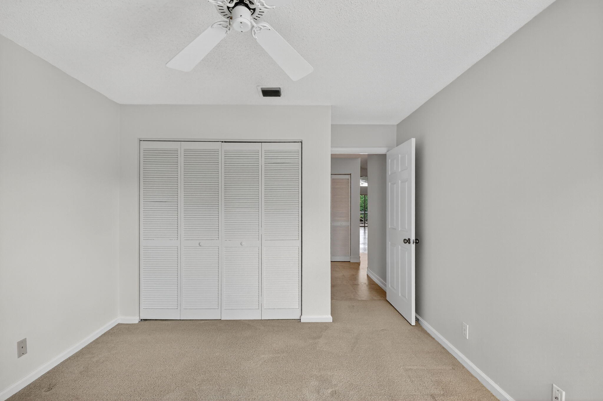 PALM ISLES - Residential