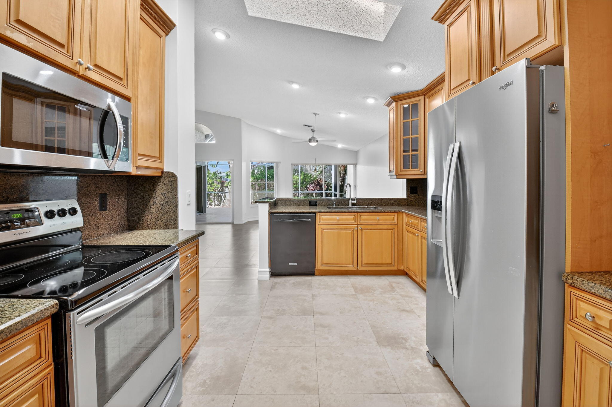 PALM ISLES - Residential