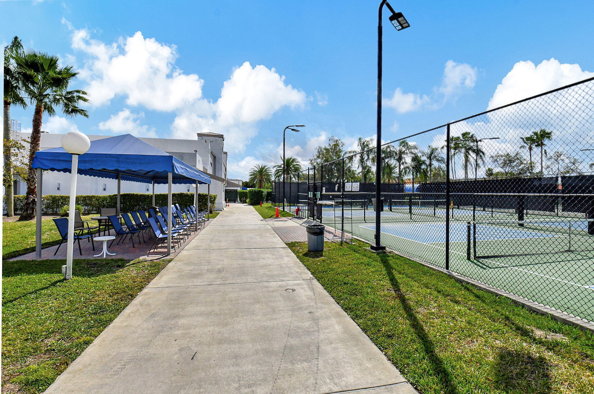 PALM ISLES - Residential