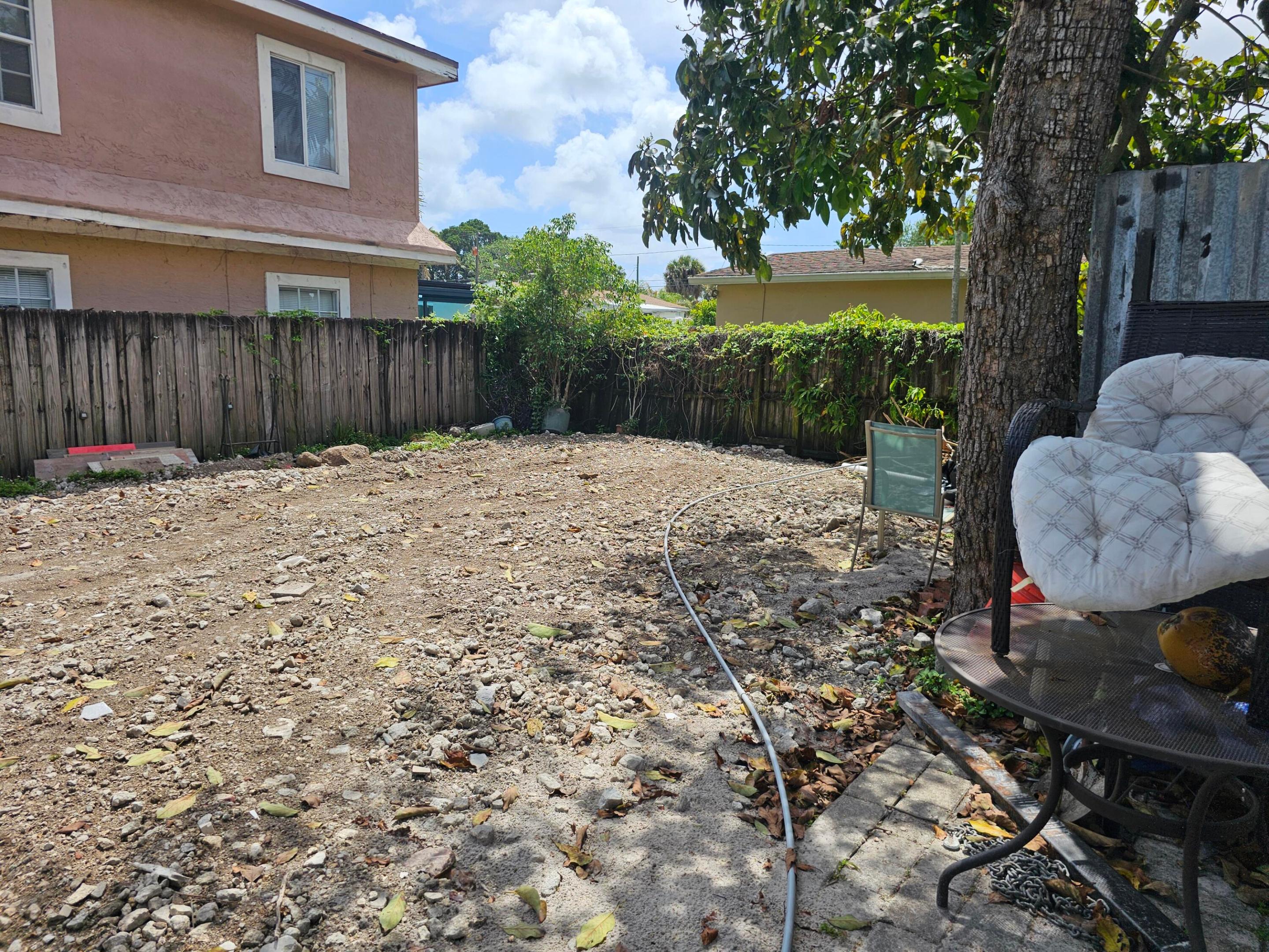 HOLLYWOOD TERRACE AMEN PLAT - Residential Income