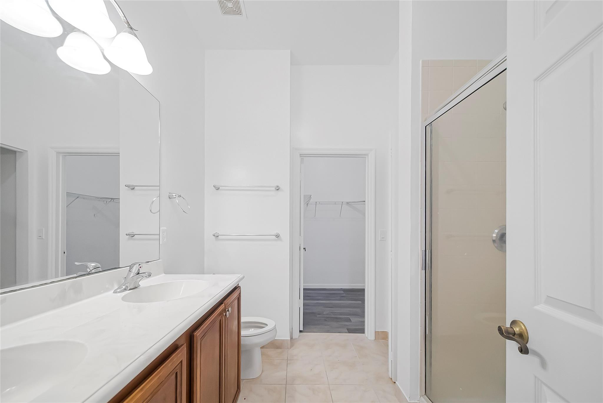 HAMPTON HILLS CONDO - Residential