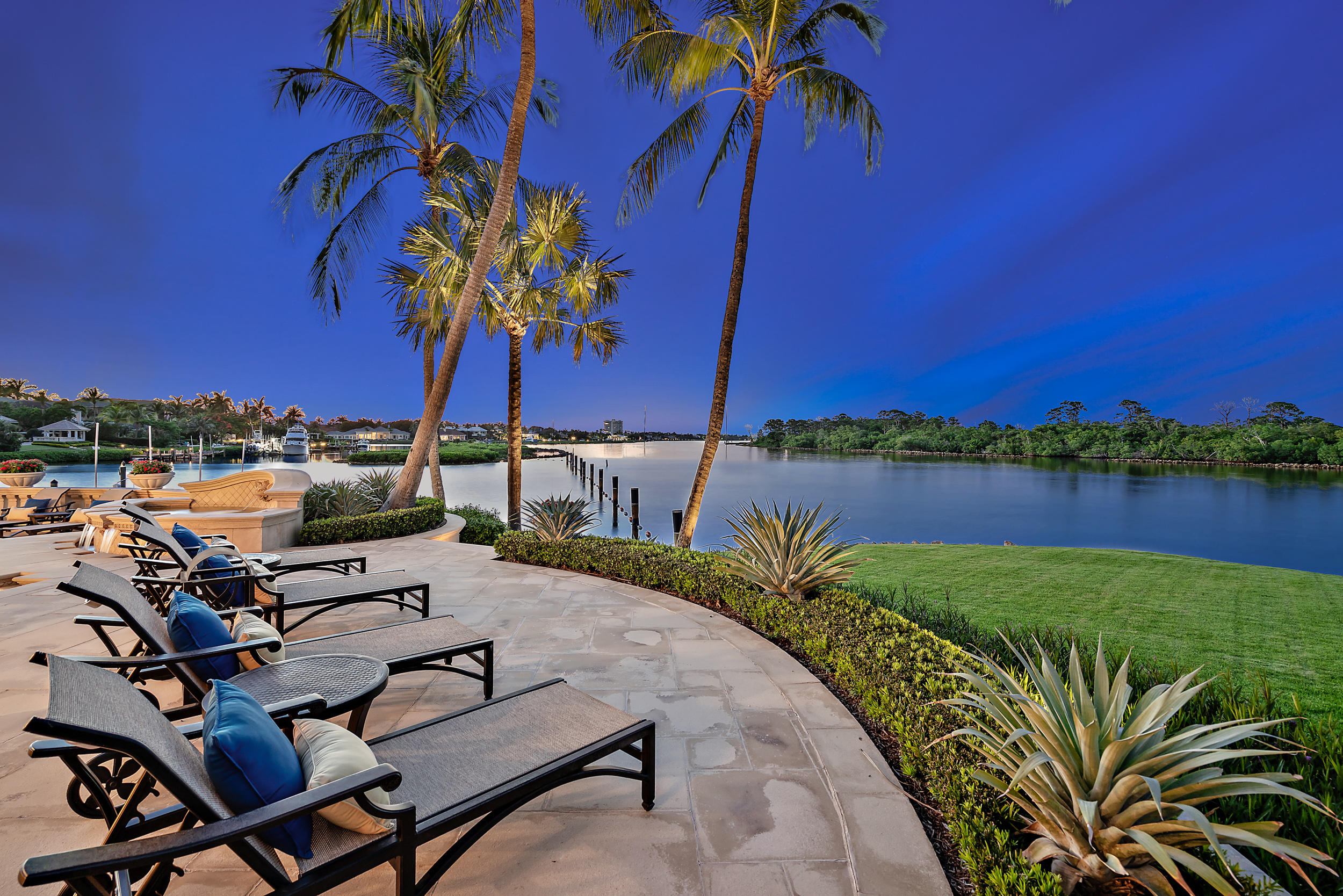 Admirals Cove - Residential