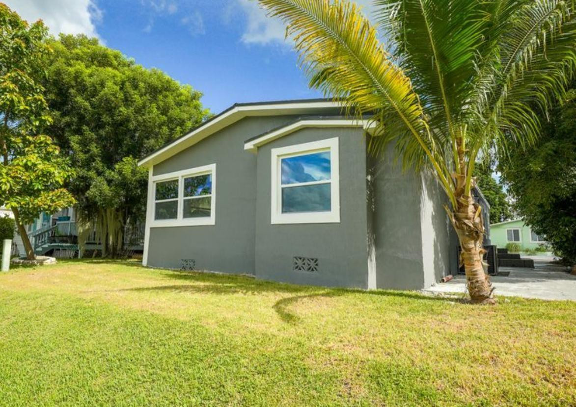 GATEWAY ESTATES PK CONDO DESC - Residential