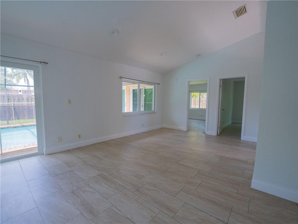 CORAL GATE SEC 1 - Residential Lease