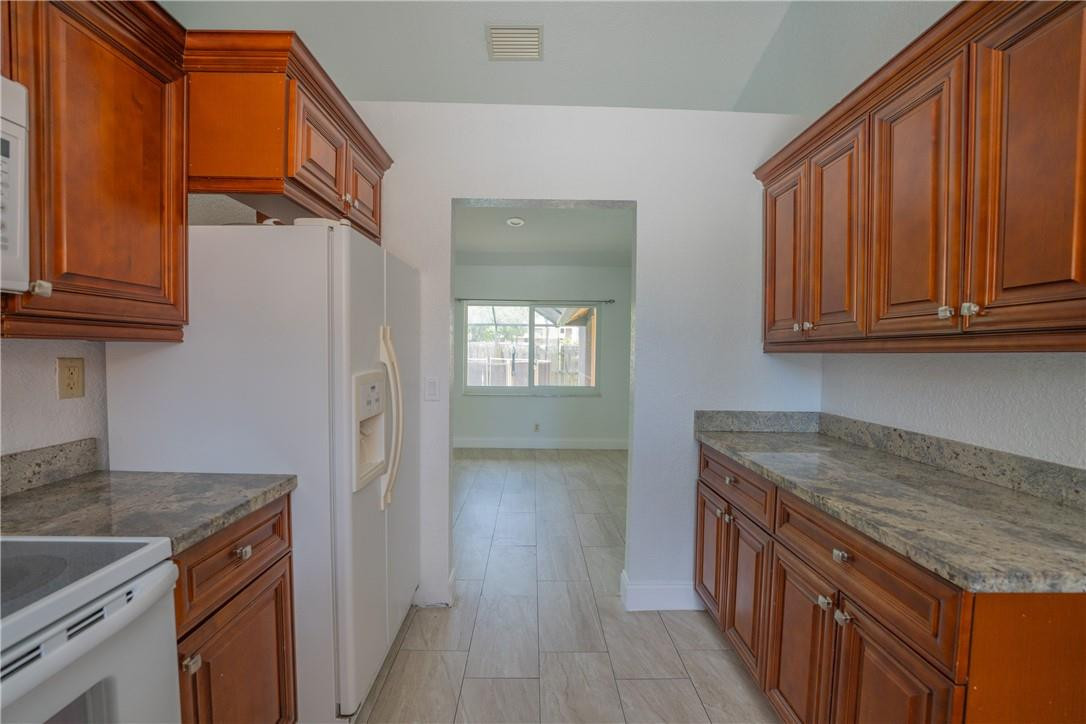 CORAL GATE SEC 1 - Residential Lease