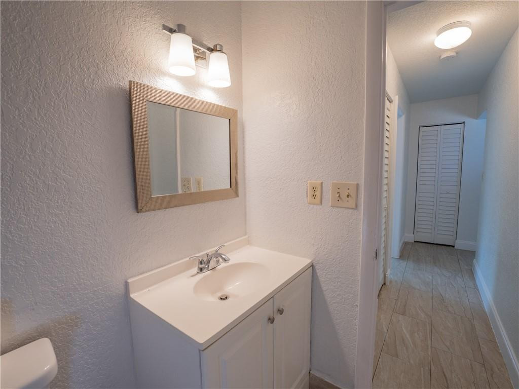 CORAL GATE SEC 1 - Residential Lease