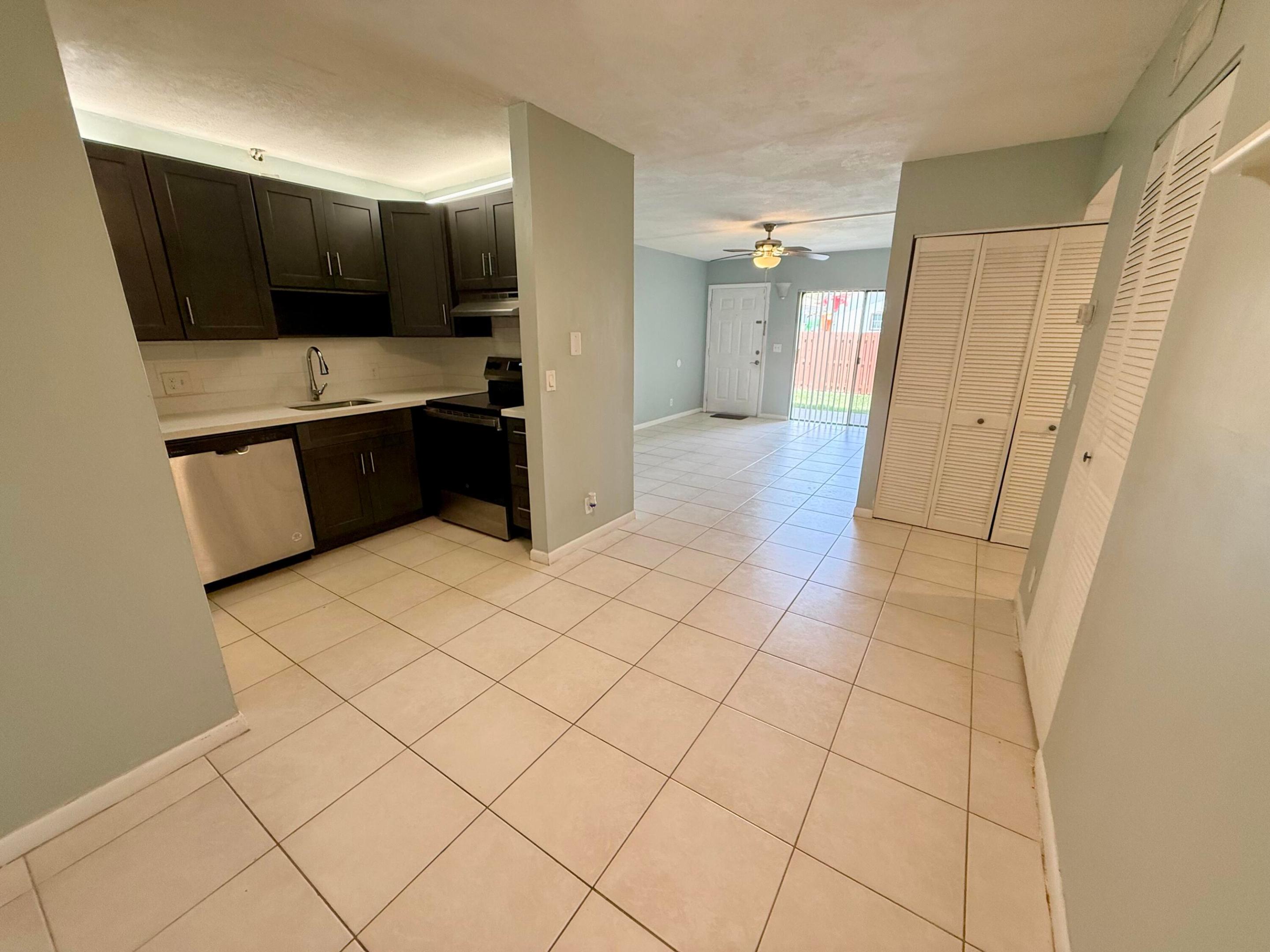 SPRINGS PARK CONDO - Residential