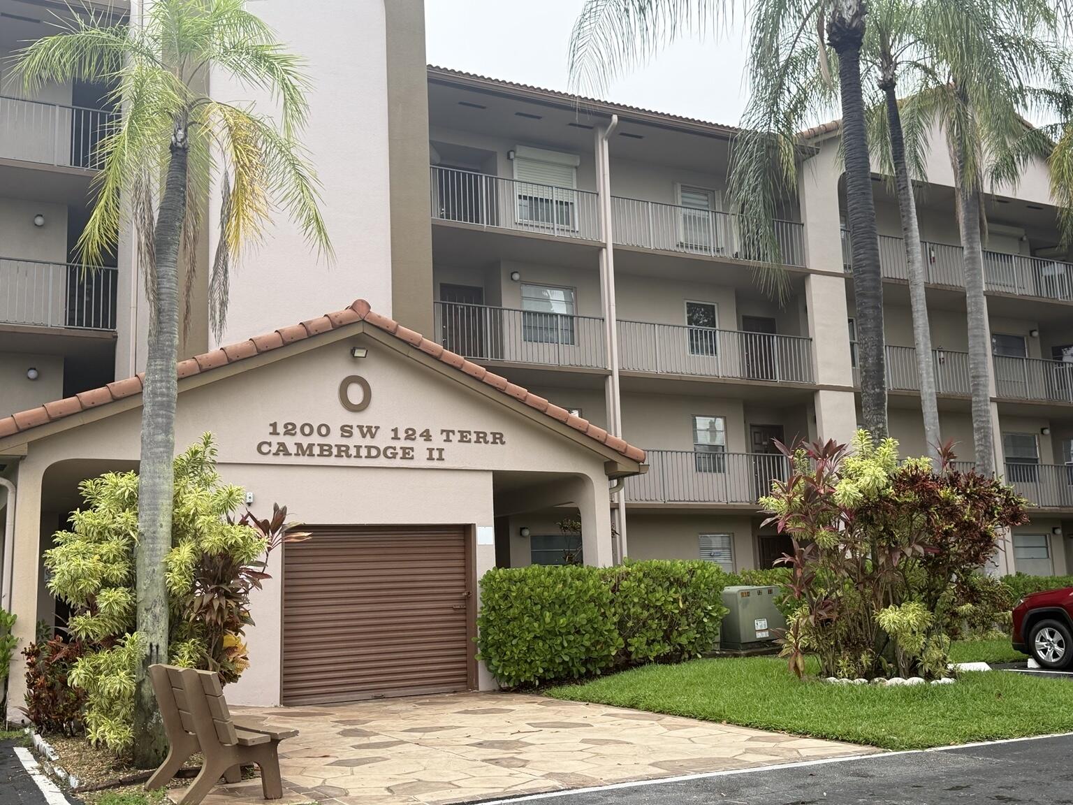 CAMBRIDGE AT CENTURY VILLAGE - Residential Lease