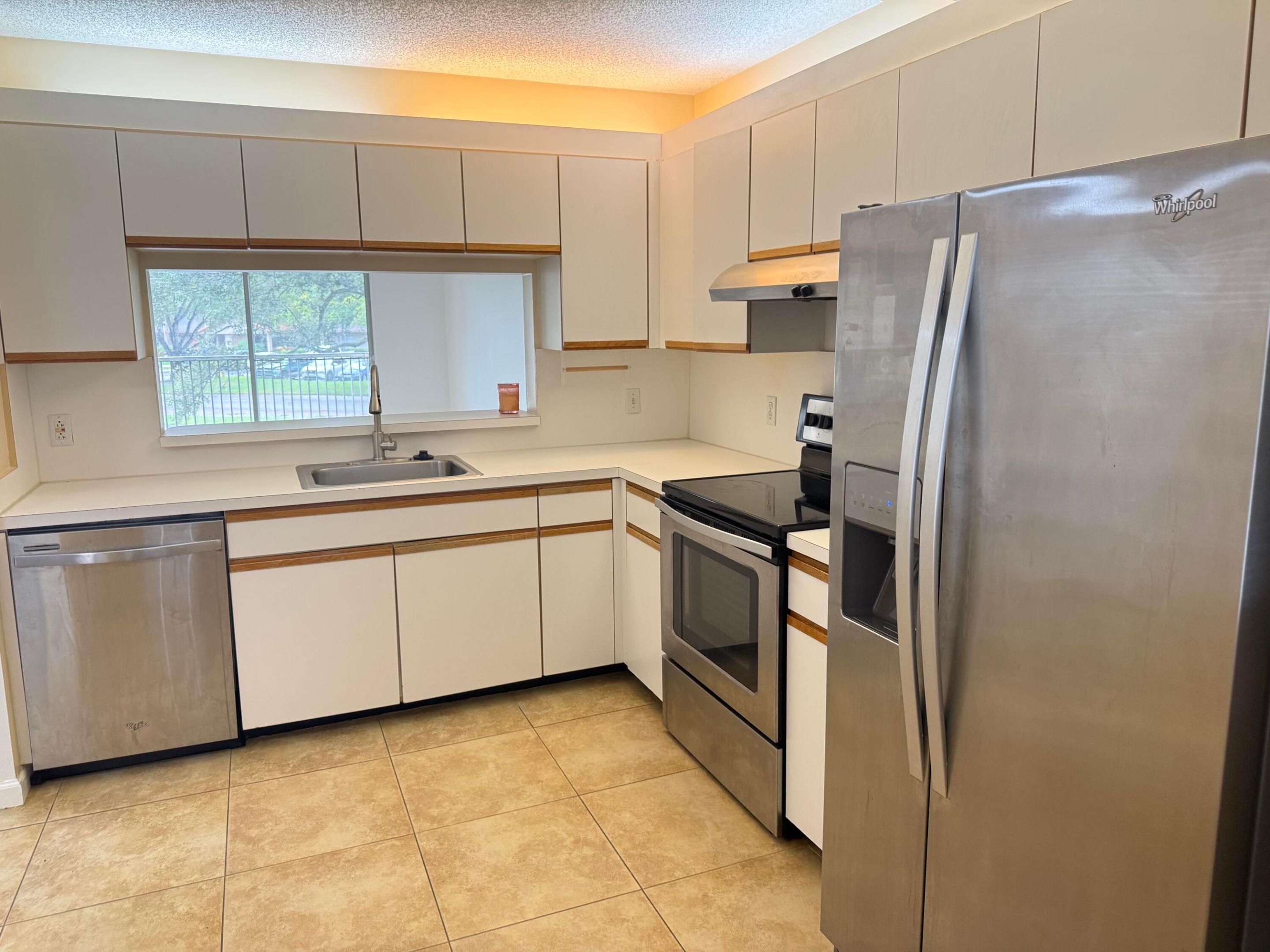 CAMBRIDGE AT CENTURY VILLAGE - Residential Lease