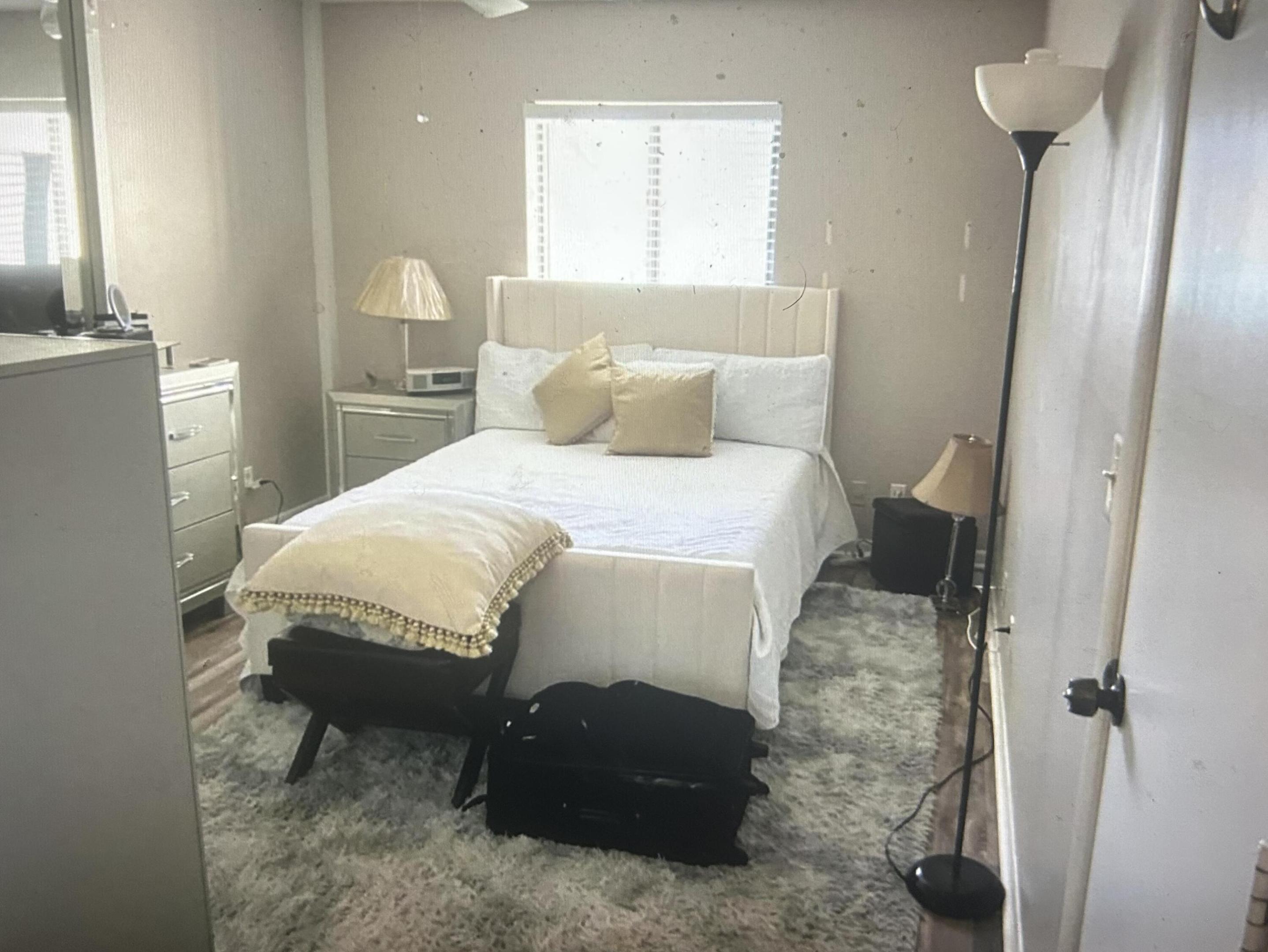 PINE RIDGE AT MARTIN DOWNS CONDO - Residential Lease