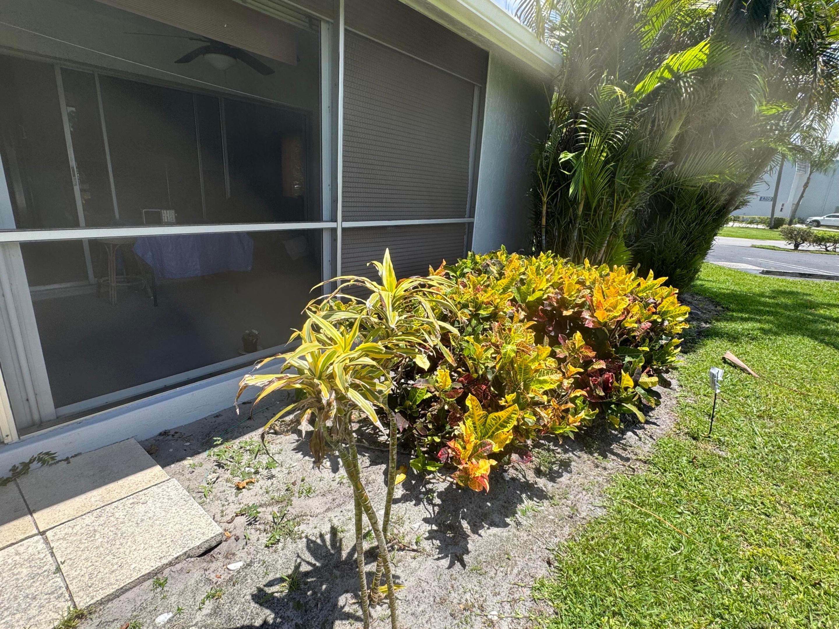 LAGO DEL REY NORTH CONDO - Residential