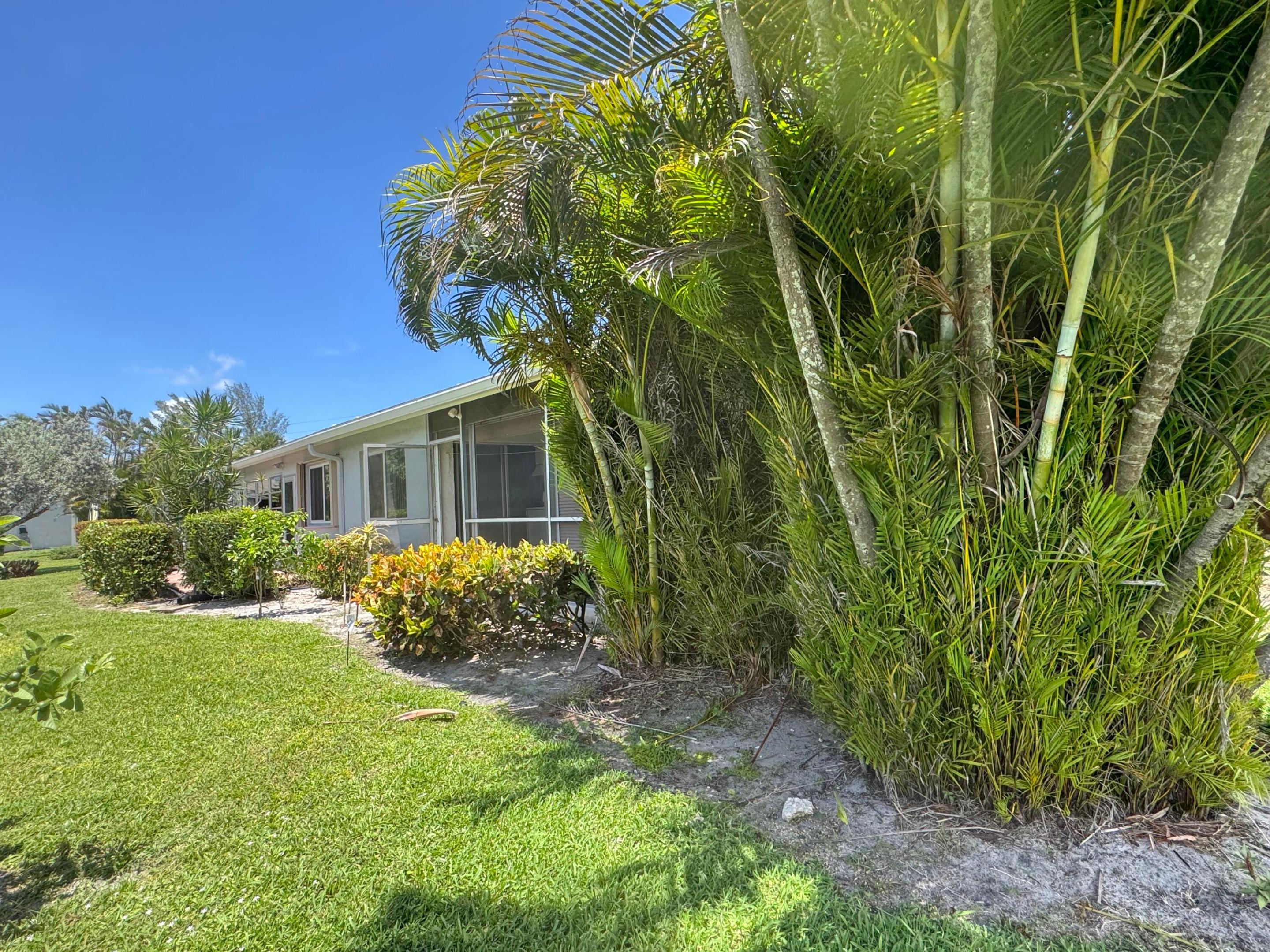 LAGO DEL REY NORTH CONDO - Residential