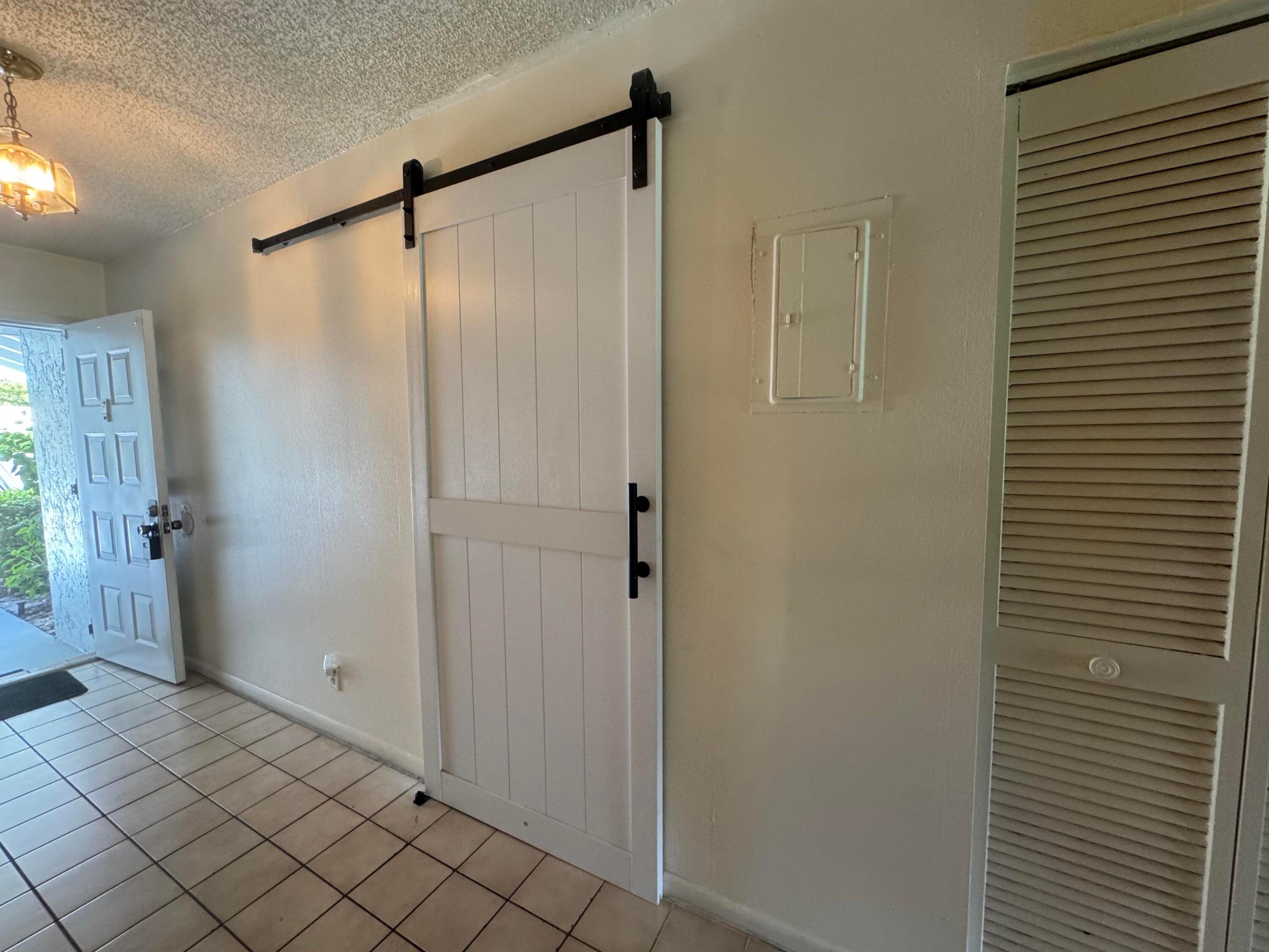 LAGO DEL REY NORTH CONDO - Residential