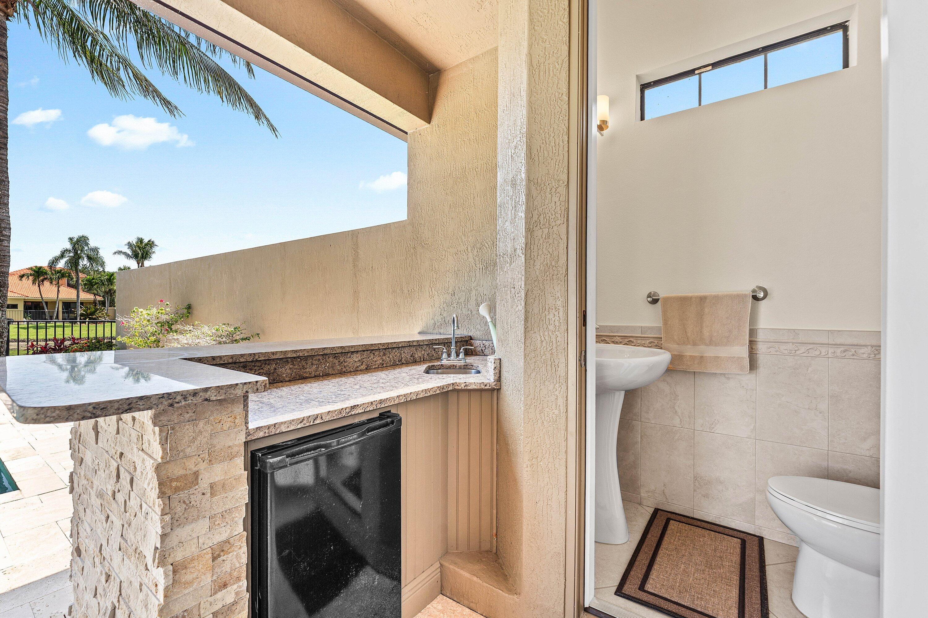 GATEWAY GARDENS - Residential