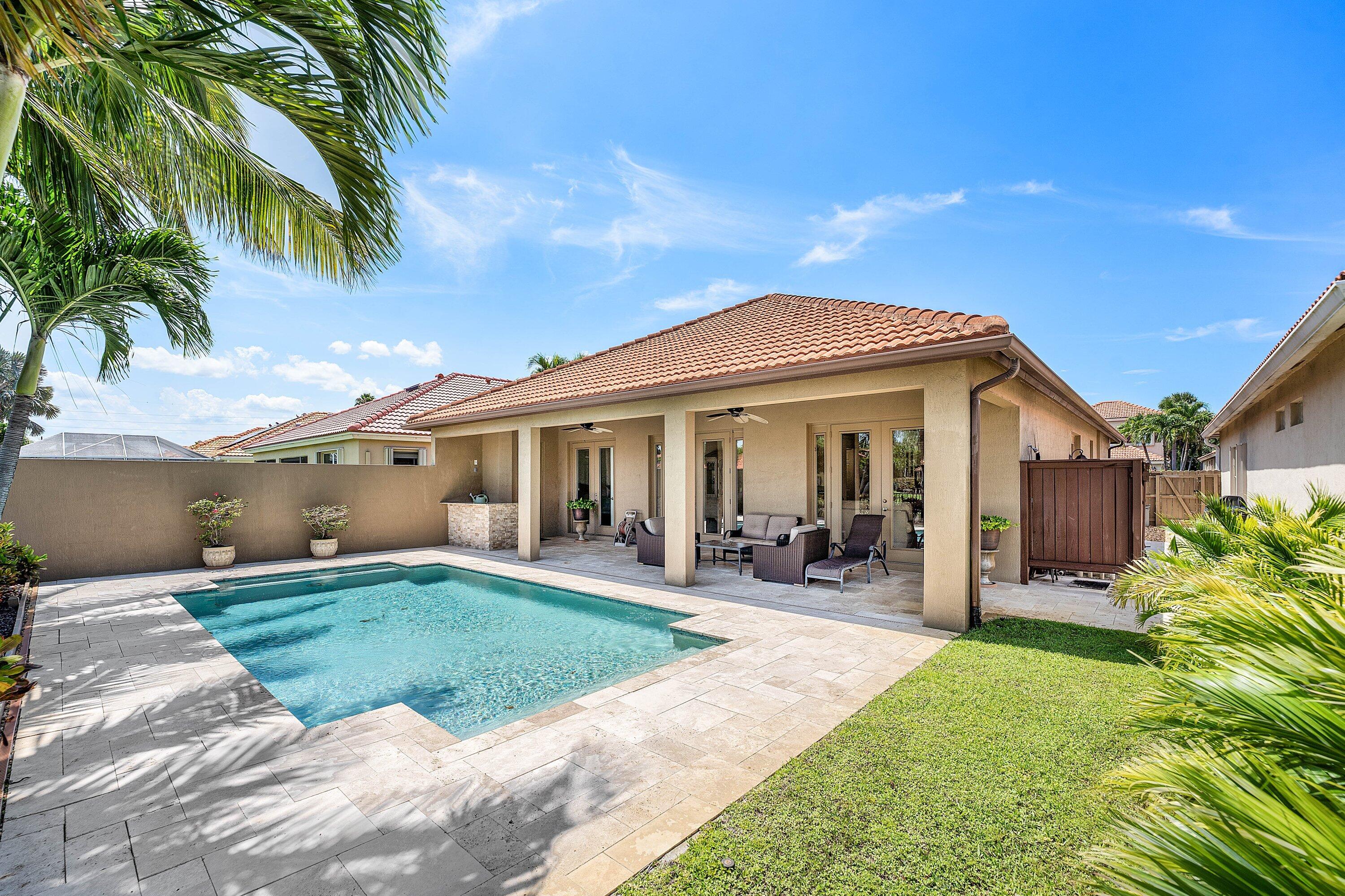 GATEWAY GARDENS - Residential