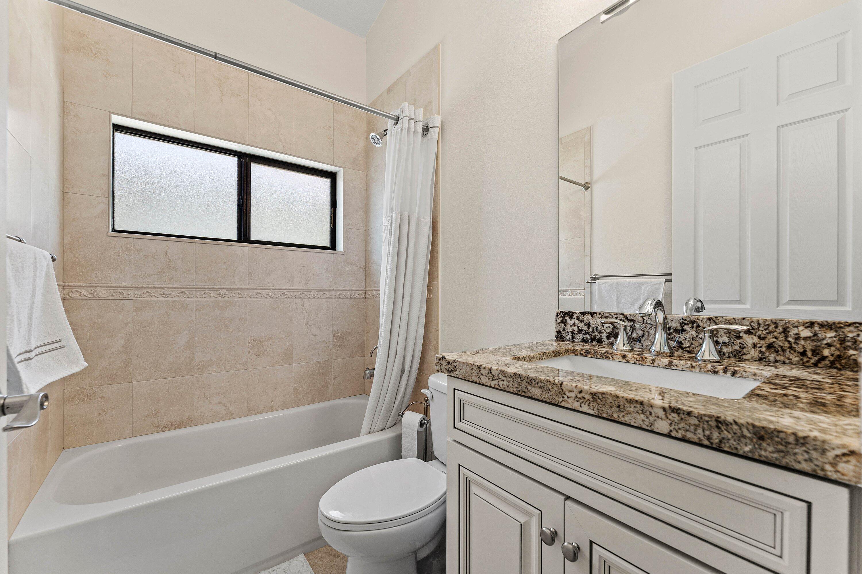 GATEWAY GARDENS - Residential