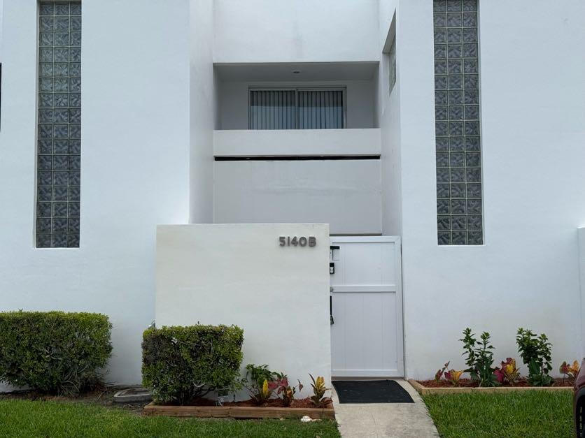 PARK PLACE TOWNHOMES - Residential