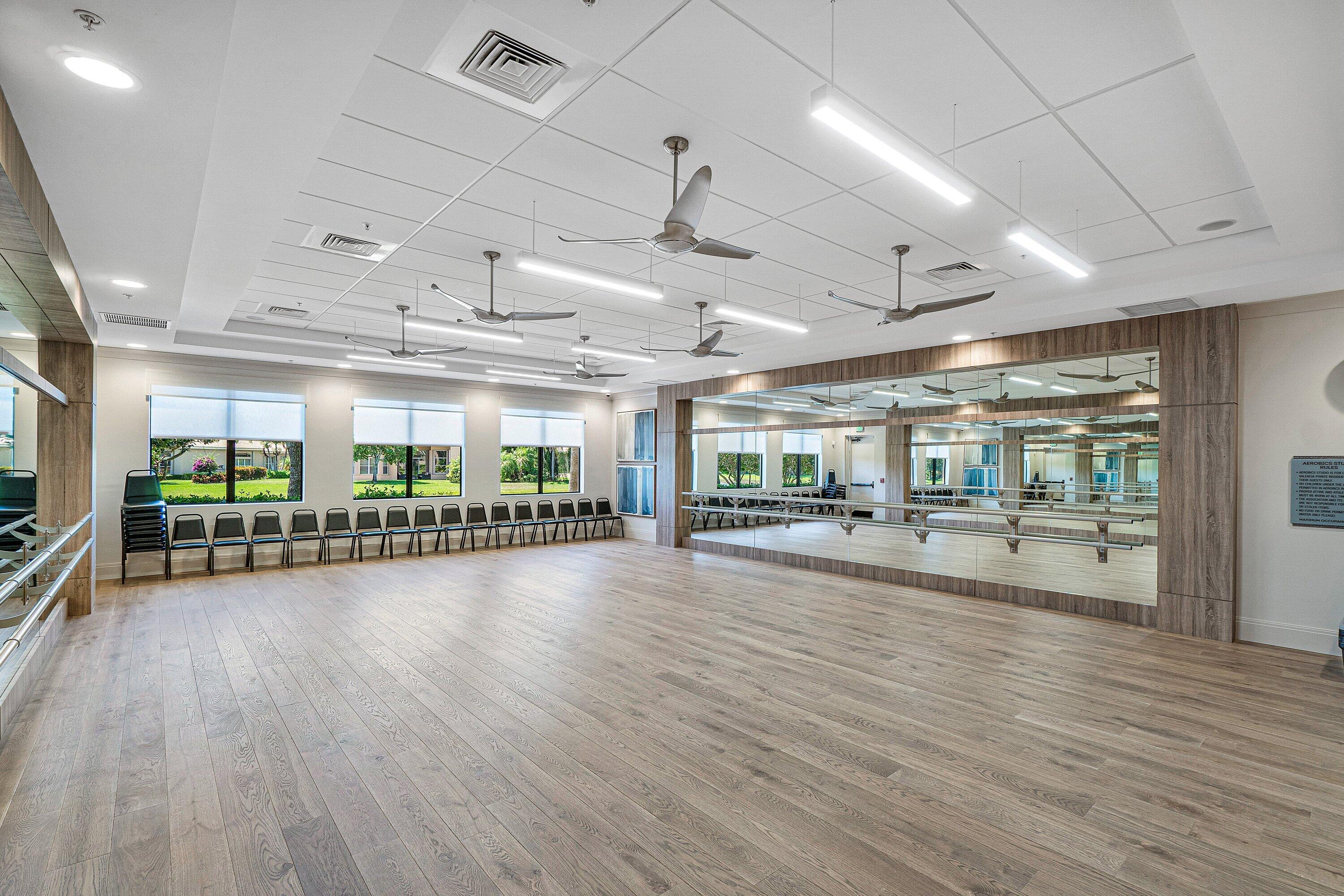 VALENCIA POINTE 2 - Residential