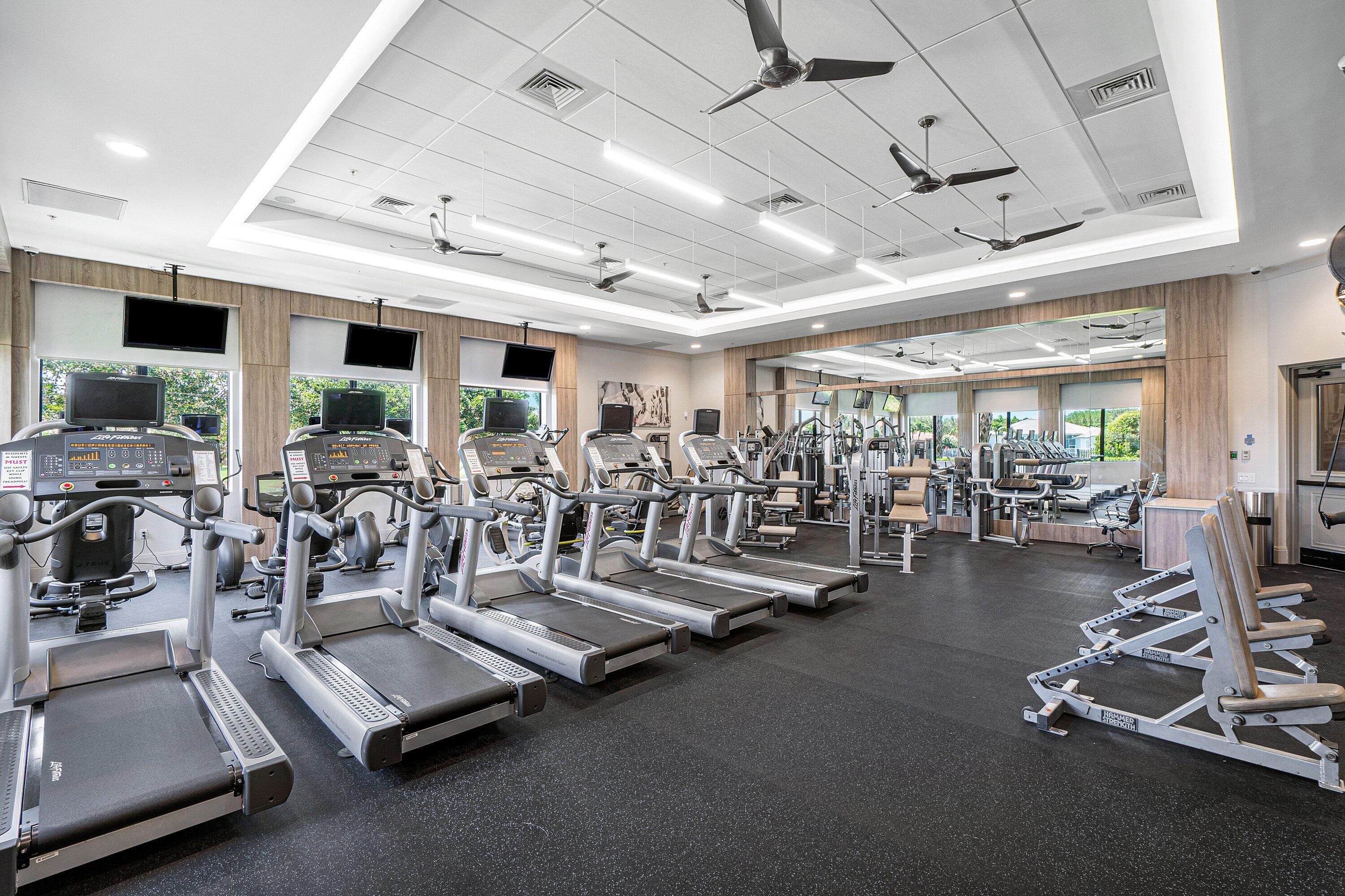VALENCIA POINTE 2 - Residential