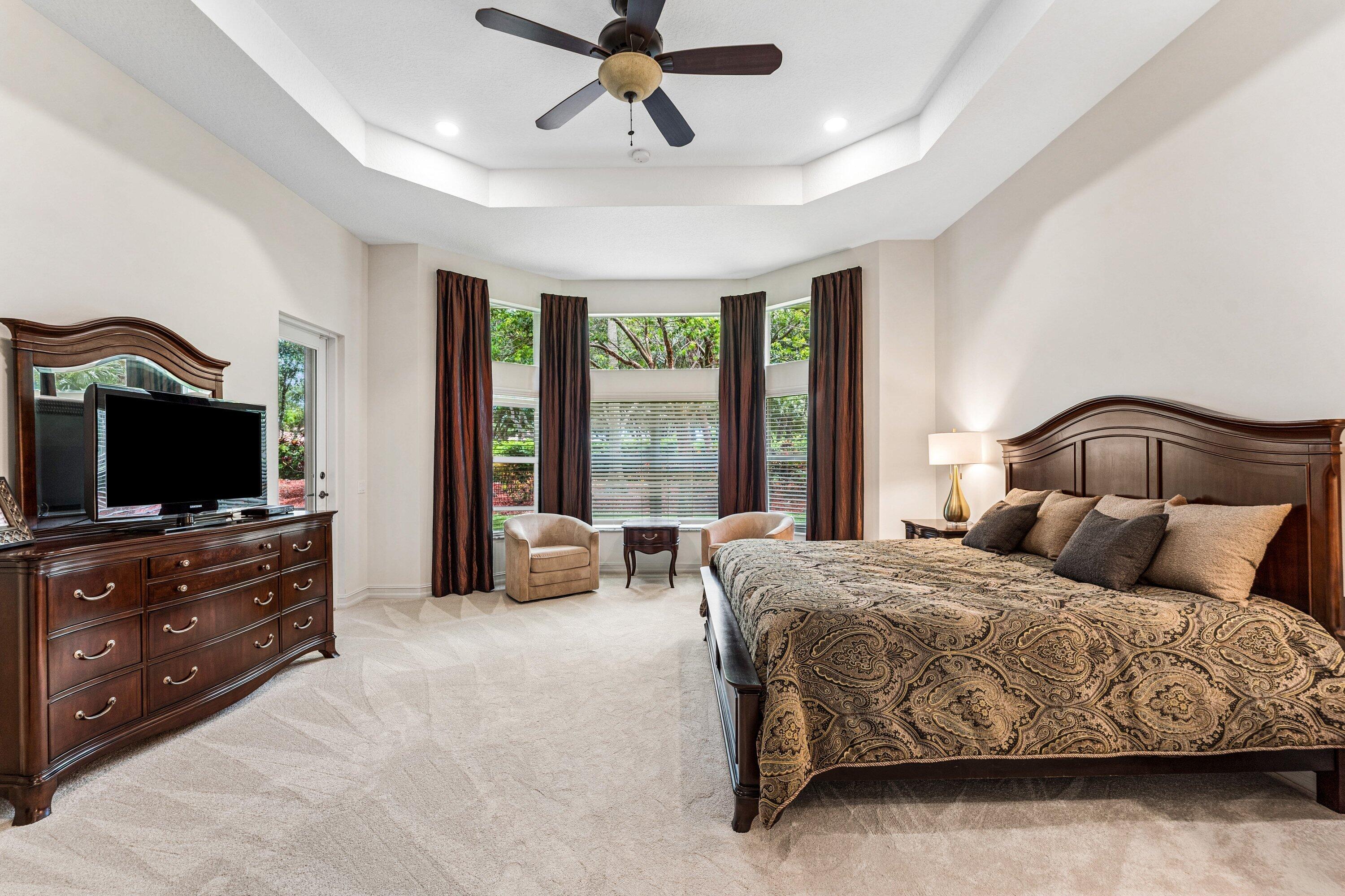 VALENCIA POINTE 2 - Residential