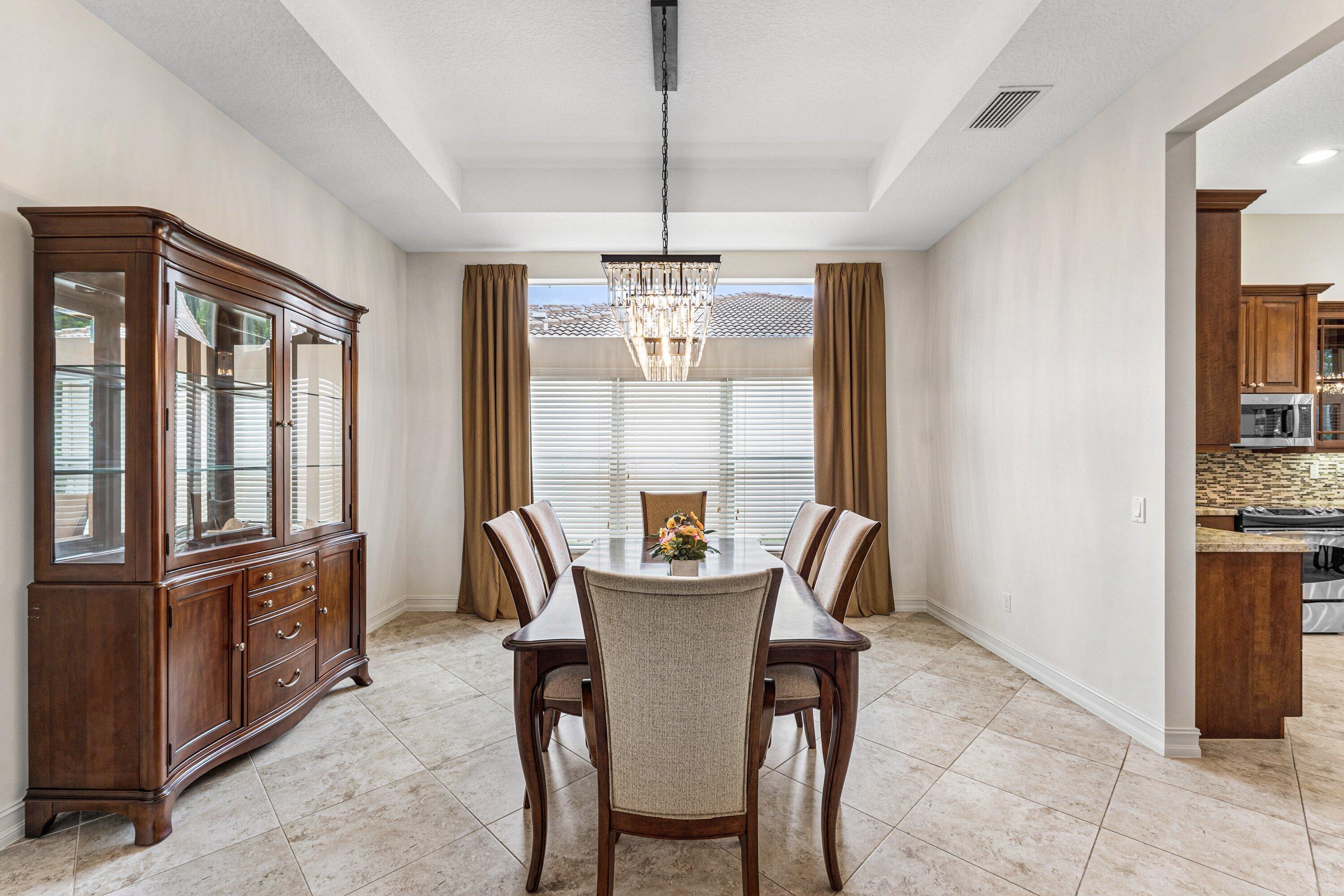 VALENCIA POINTE 2 - Residential