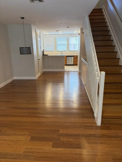CITYSIDE CONDO - Residential Lease