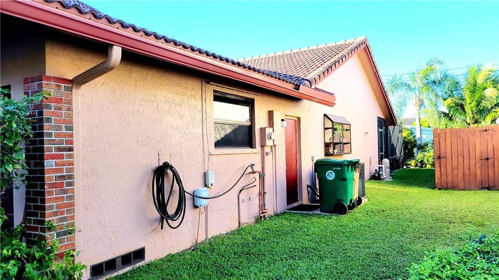 Hawkes Bluff Too 134-25 B - Residential
