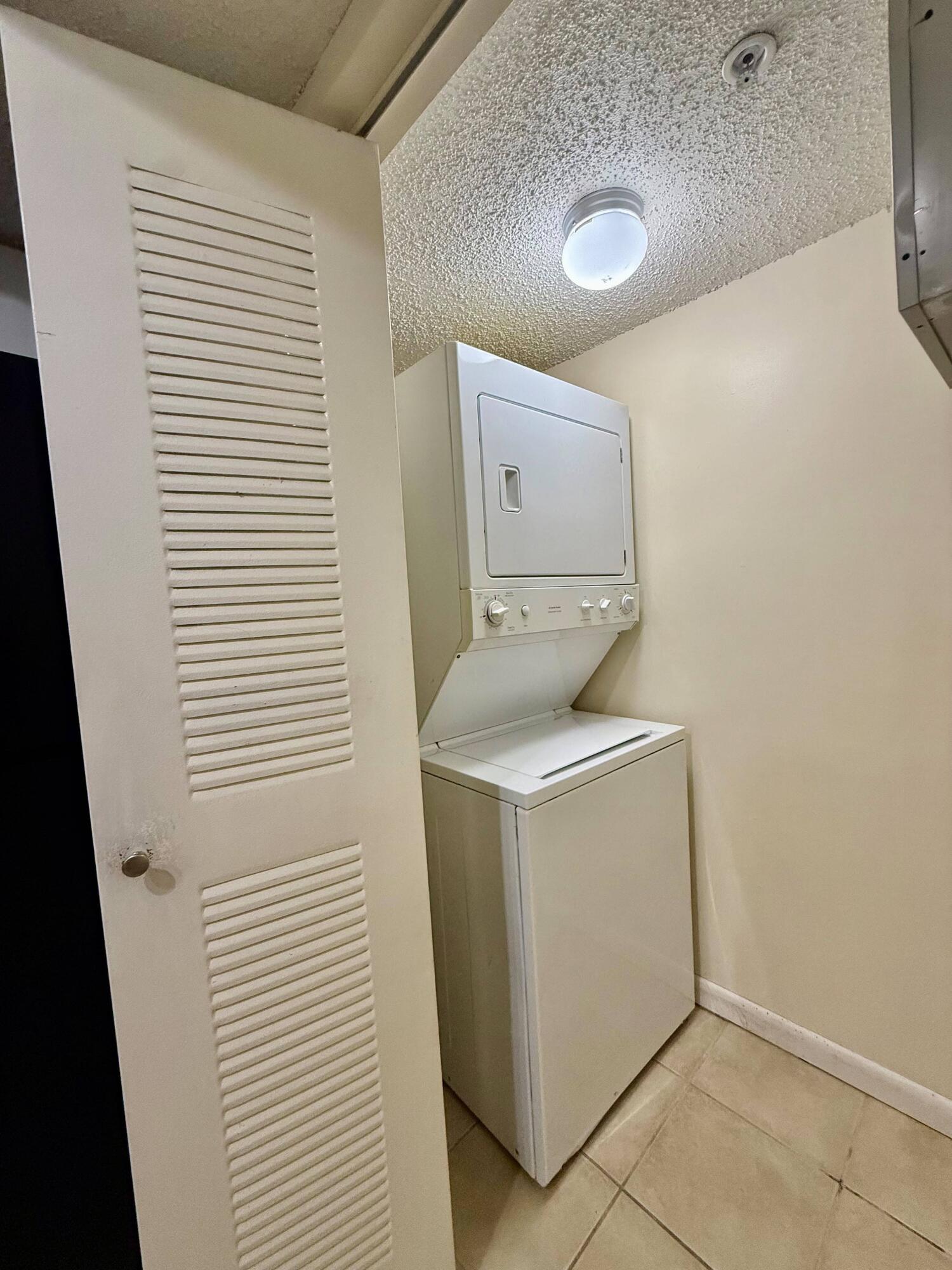 RIVIERA PALMS CONDO - Residential Lease