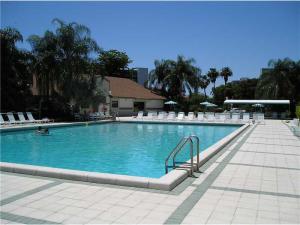 Beautifully updated lake front cypress bend unit. Upgraded flooring in bedrooms. Painted through out. Full size washer & dryer. New ceiling fans, lights. Everything is nicely updated bright and airy. Best water views in all of cypress bend. Can rent immediately. Close to everything. Resort like amenities with tennis, large heated pool, hot tube, clubhouse, gym, walking trails, children parks, golf near by. Isles casino, racing course next door. Great place to invest, vacation or live in !