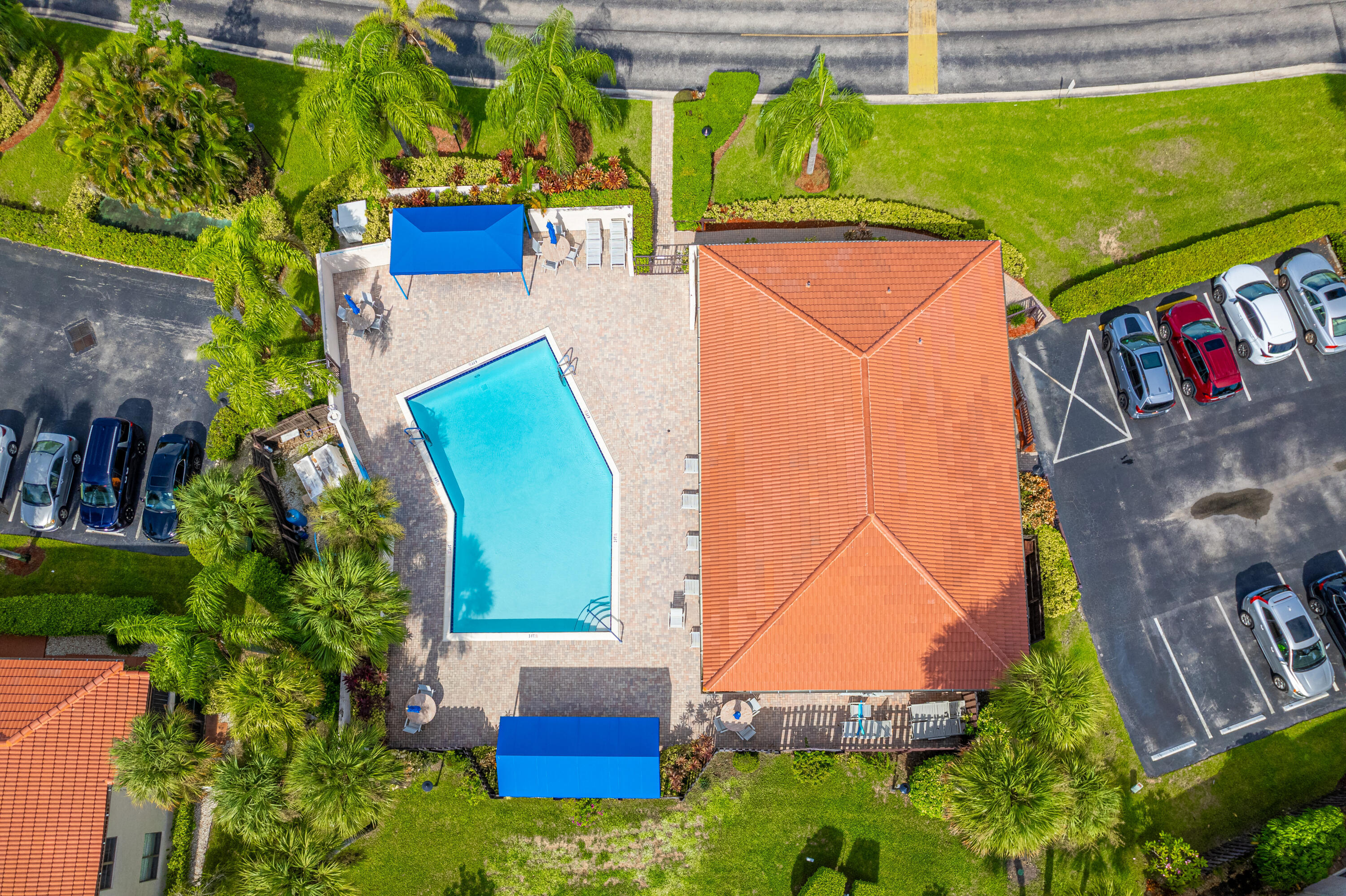 GREENS OF BOCA LAGO CONDO - Residential