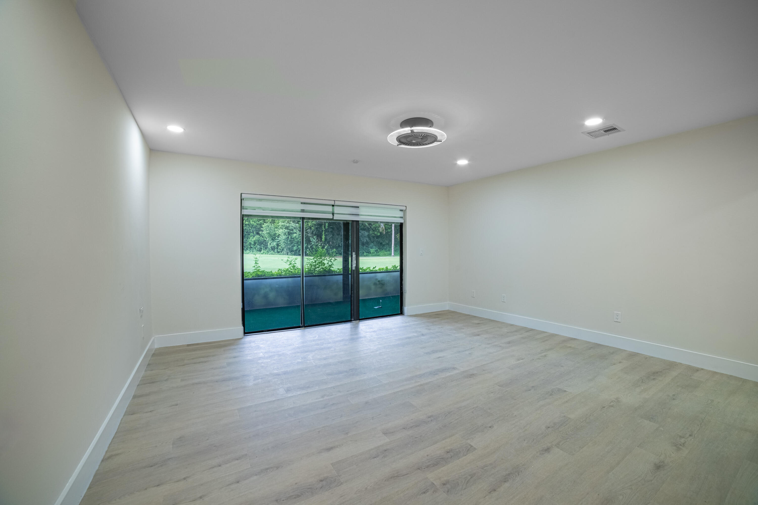 GREENS OF BOCA LAGO CONDO - Residential