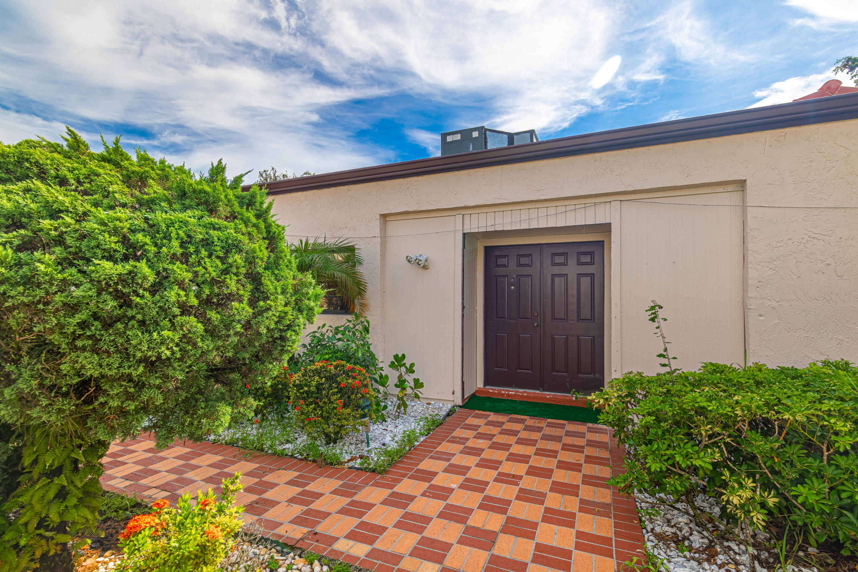 GREENS OF BOCA LAGO CONDO - Residential