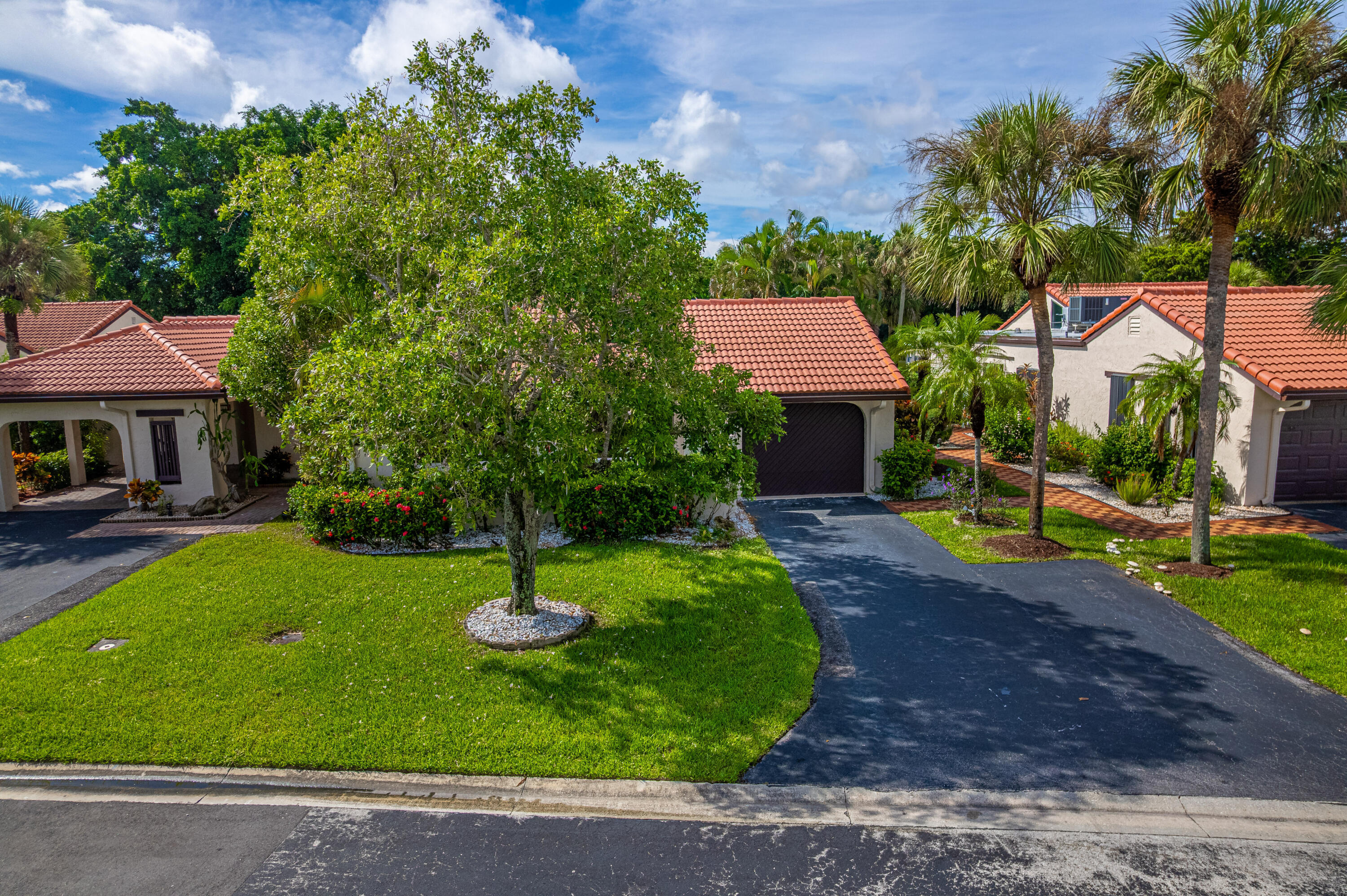 GREENS OF BOCA LAGO CONDO - Residential