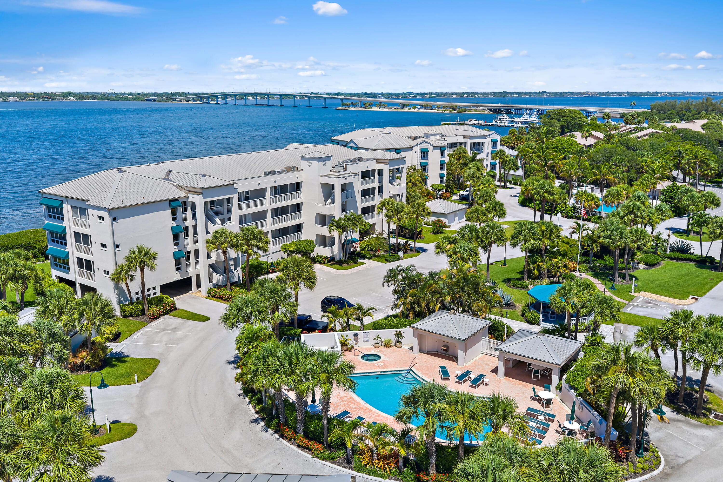 RIVERBEND AT IRP CONDO - Residential Lease