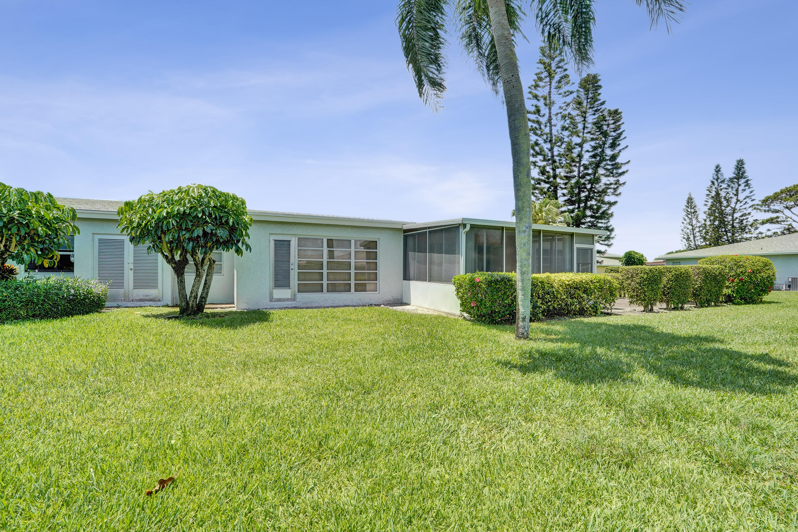 PINES OF DELRAY CONDO - Residential