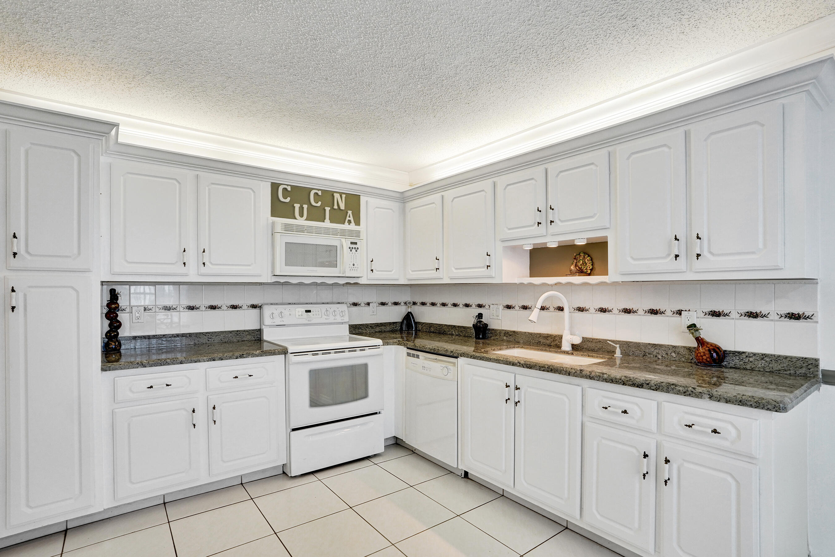 PINES OF DELRAY CONDO - Residential